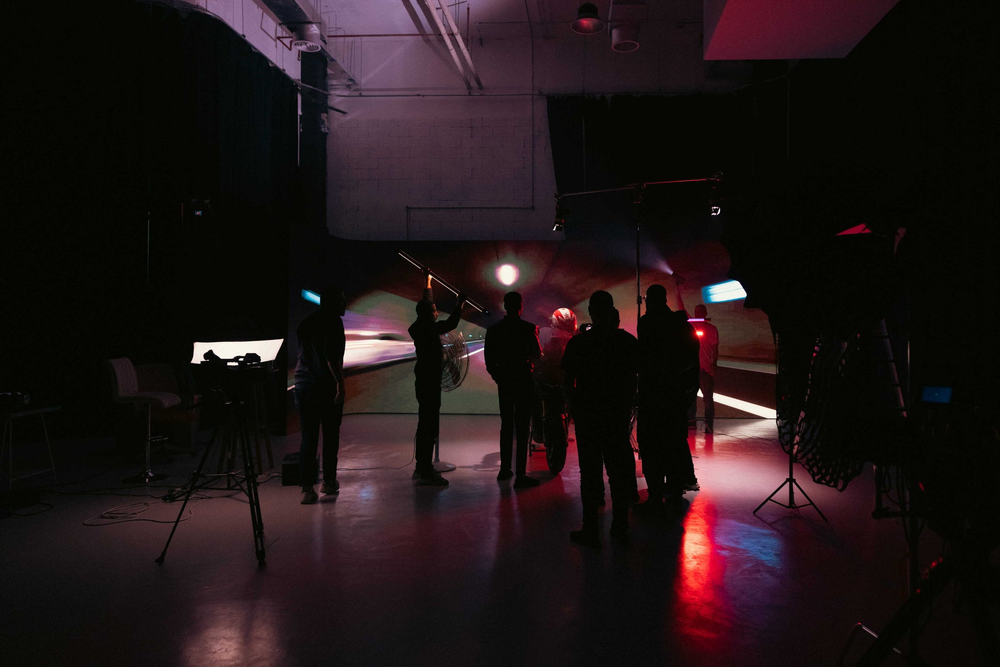 Studio F: The Arena (With Lighting Kits & Studio Support Crew)