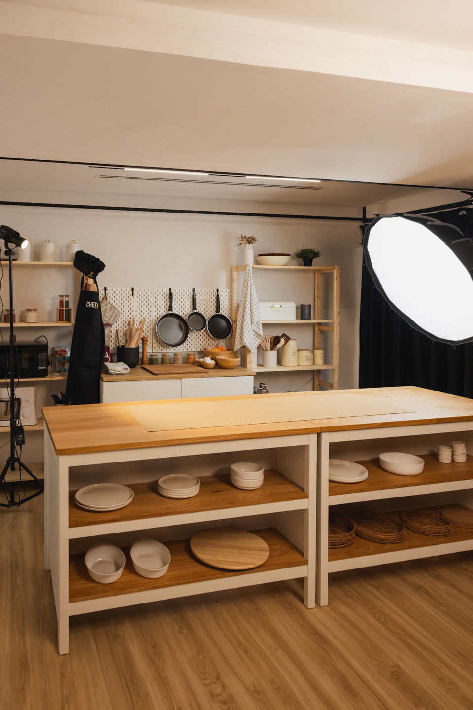 Studio C: Kitchen & Food Content Studio