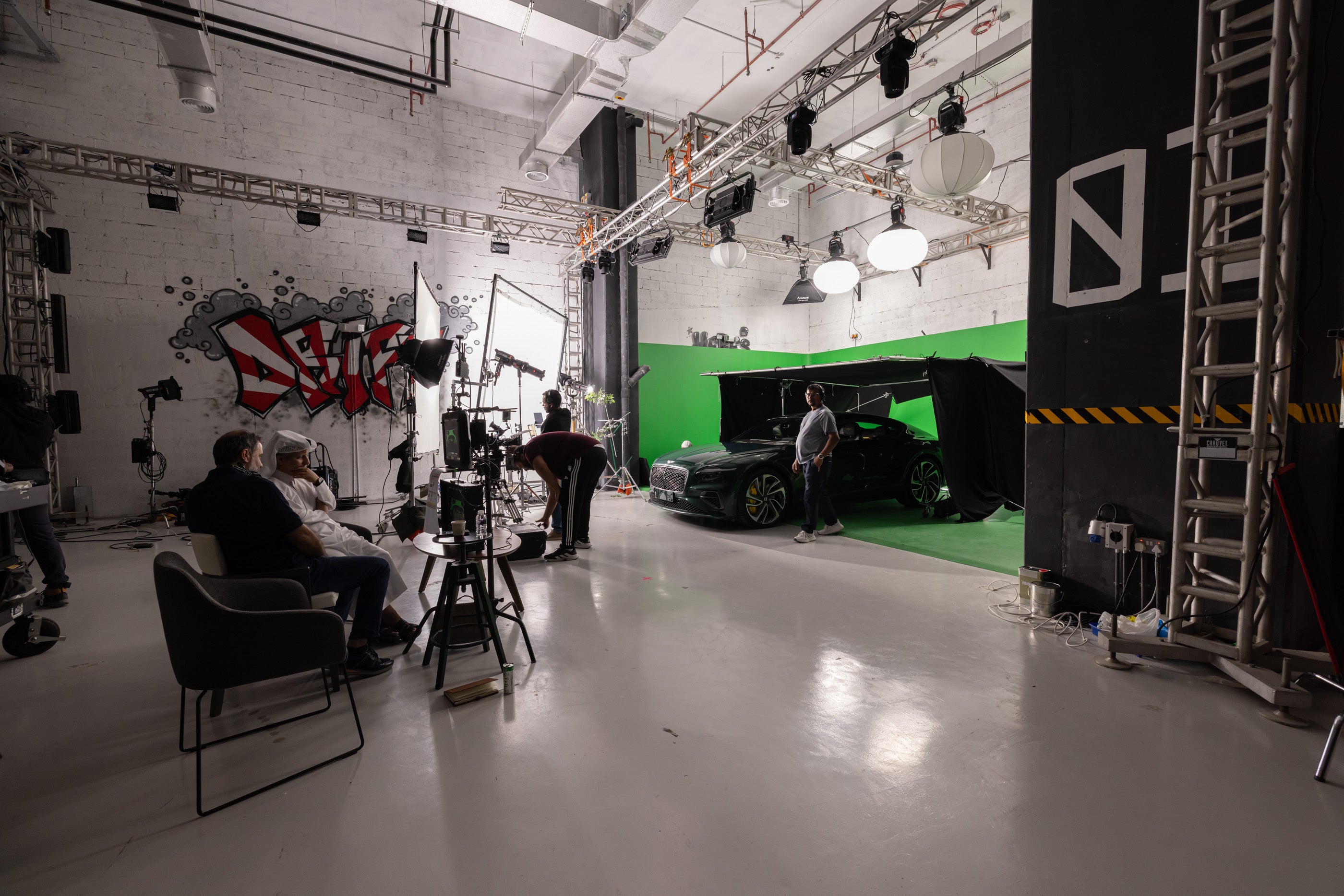Studio F: The Arena (With Lighting Kits & Studio Support Crew)